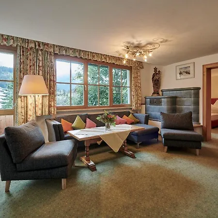 Austria Hotel 4*