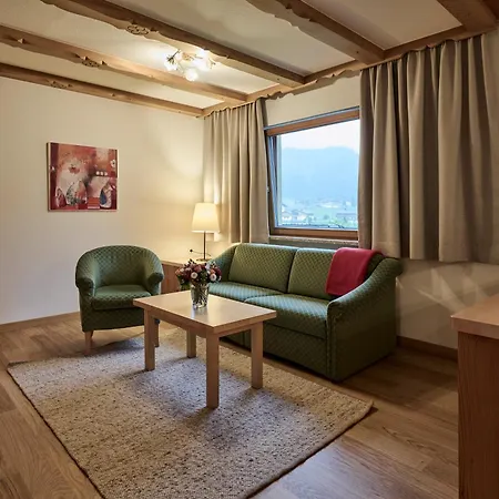 Austria Hotel 4*