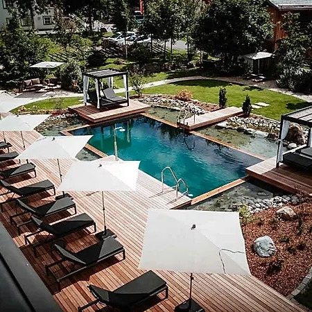 Austria 4*