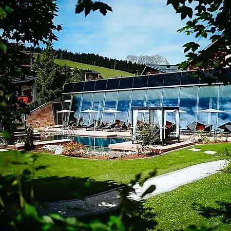 Hotel Austria Lech
