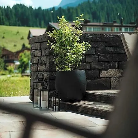 Austria 4*